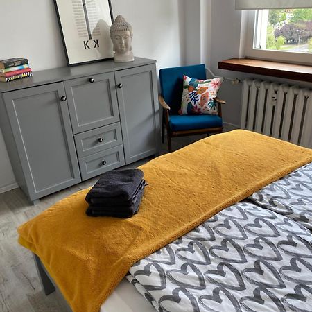 Sloneczny Apartament คาโตวีตเซ ภายนอก รูปภาพ