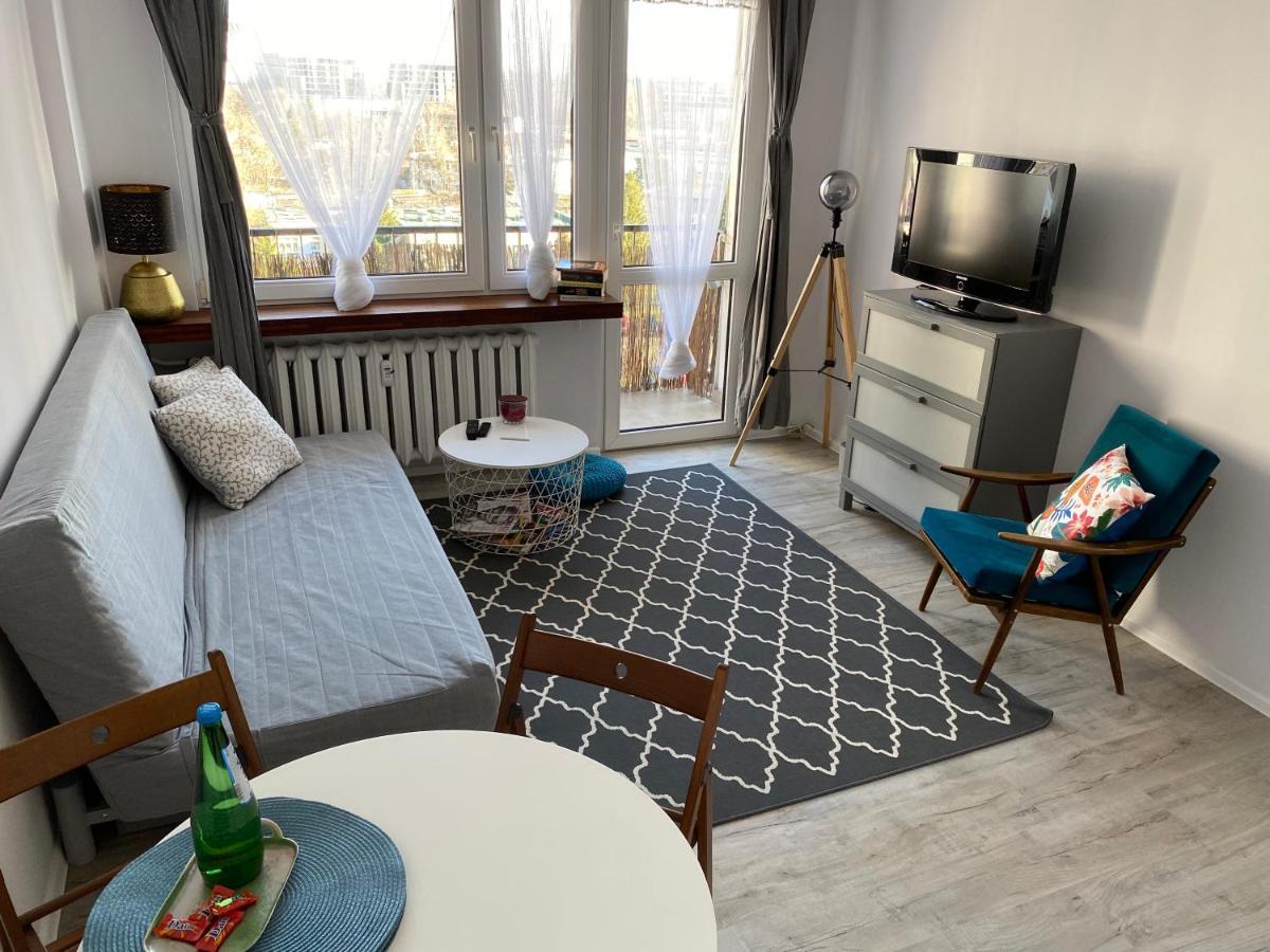 Sloneczny Apartament คาโตวีตเซ ภายนอก รูปภาพ